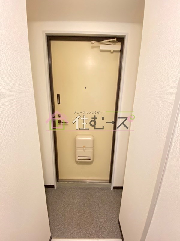 シャトー南堀江 玄関