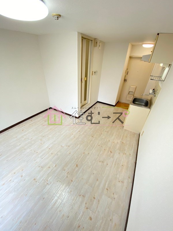 ラパンジール今宮 リビング