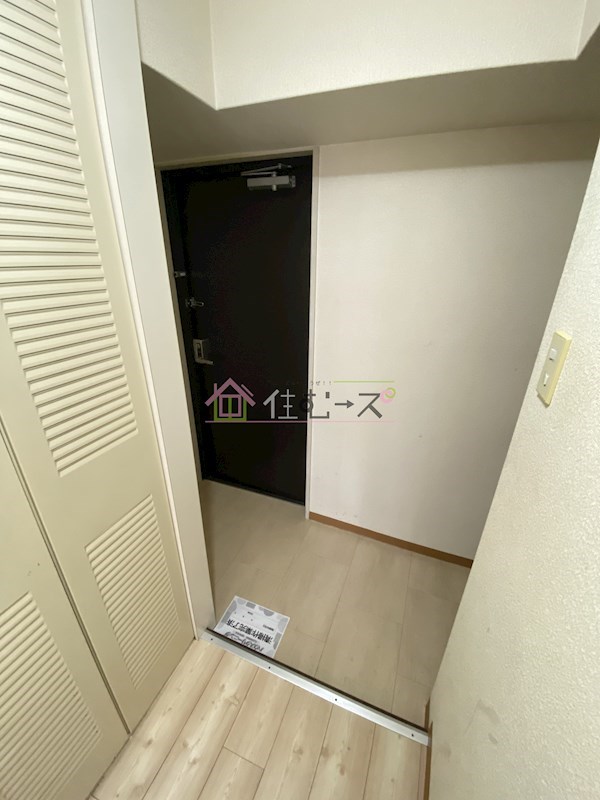 ミフネセントラルベア新大阪 玄関