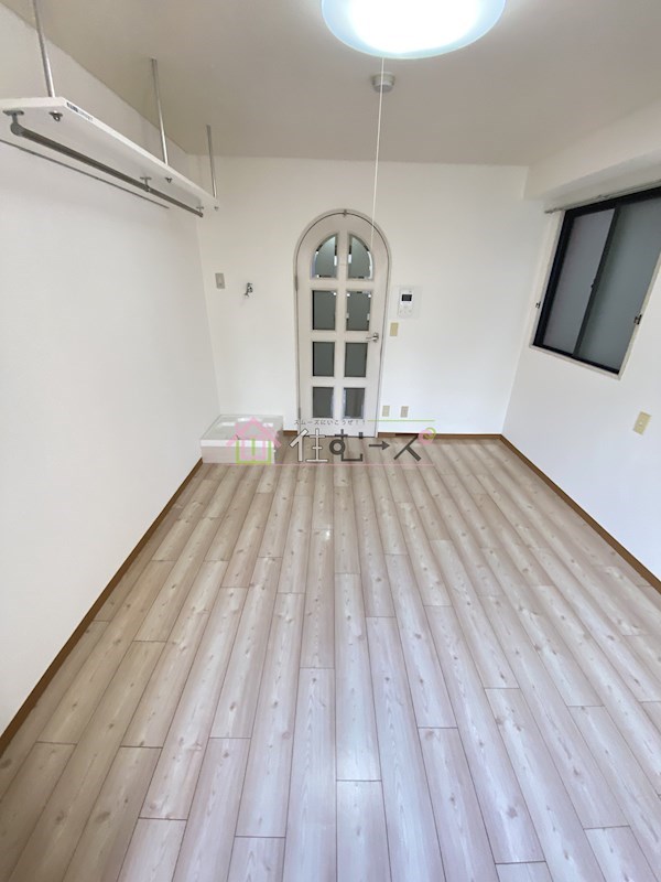 ミフネセントラルベア新大阪 リビング