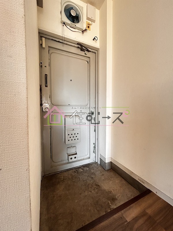 田中マンション 玄関