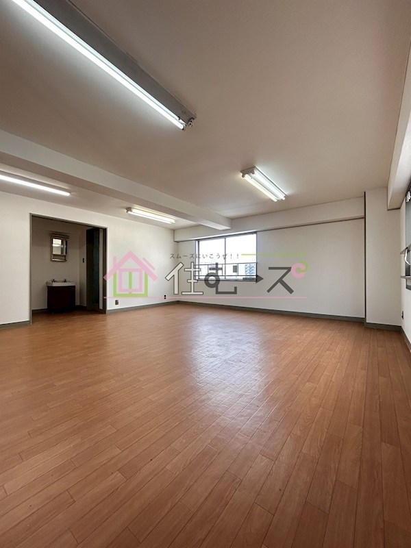 チサンマンション新大阪 リビング