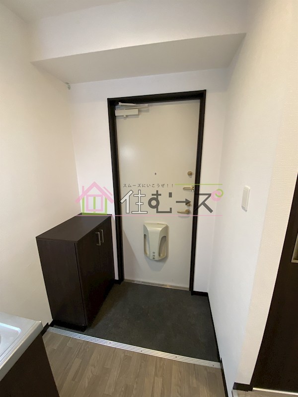 みおつくし西梅田Ⅳ 玄関