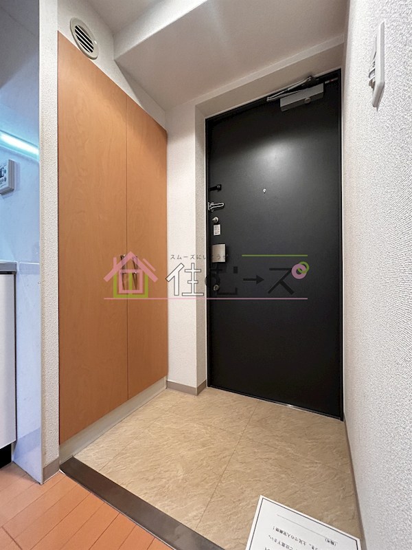 エステムコート新大阪Ⅵエキスプレイス 玄関