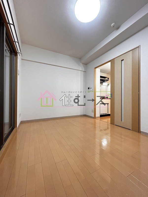 エステムコート新大阪Ⅵエキスプレイス リビング