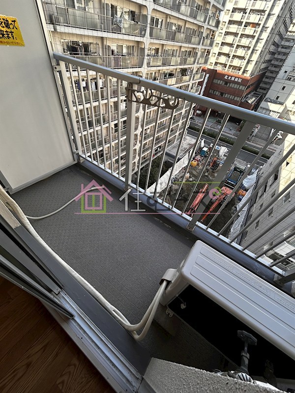 ネオハイツ第3新大阪 ベランダ