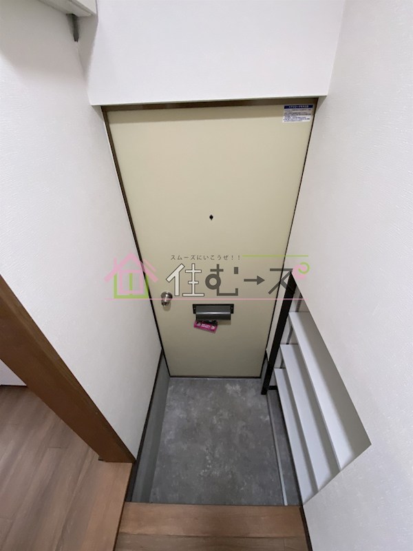 新大阪シティタウン 玄関