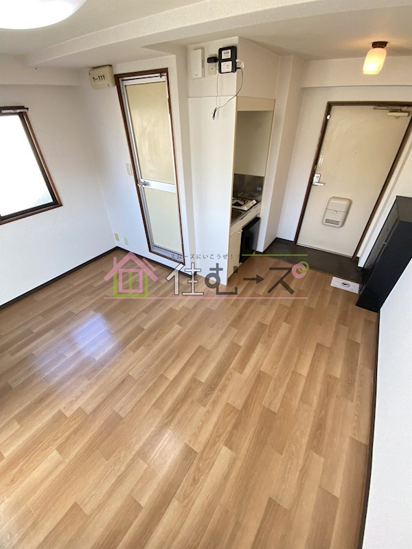 山口パレス リビング