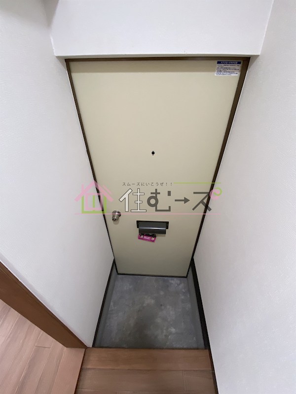 新大阪シティタウン 玄関