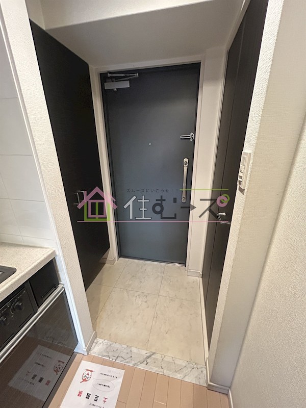 クレアート大阪トゥールビヨン 玄関