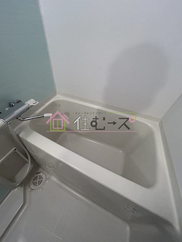 クレアート大阪トゥールビヨン 風呂画像