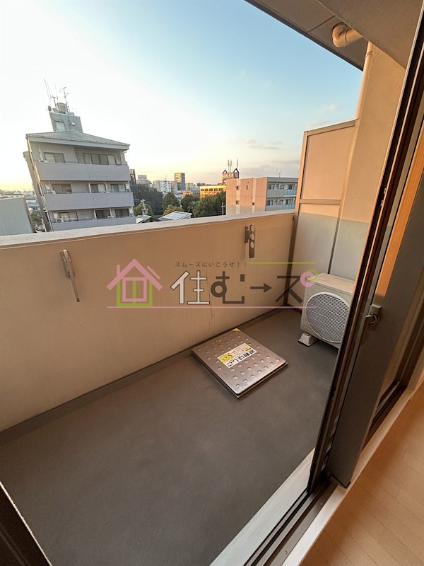 クレアート大阪トゥールビヨン ベランダ