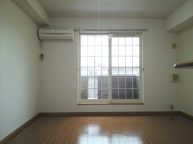 グリン　アベニューＡ リビング