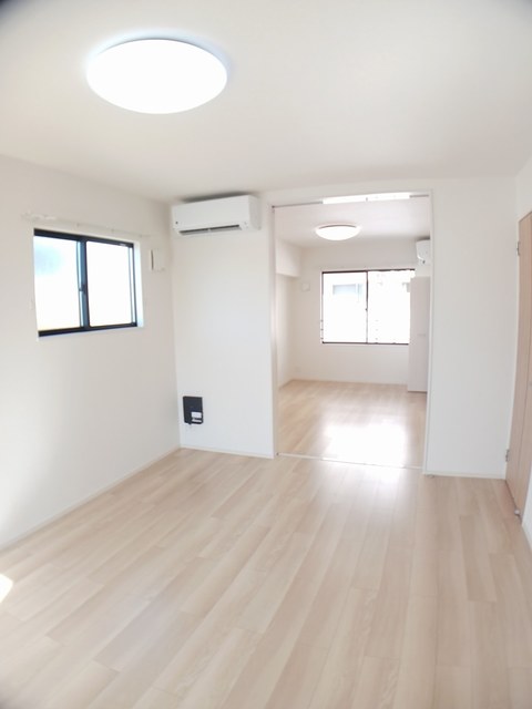 サンシャイン リビング