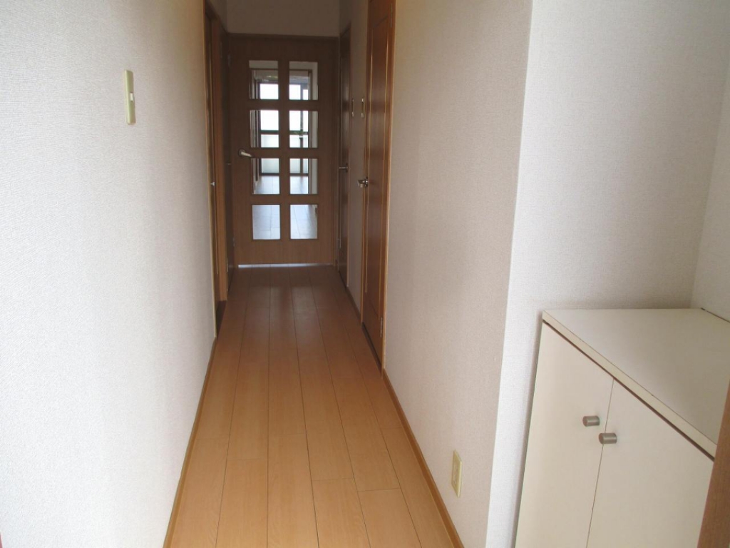 グランドゥール安倉 玄関