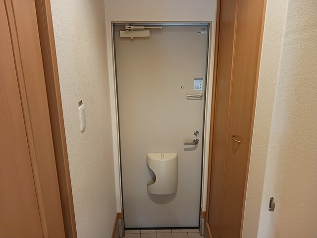 ブリーゼＫ 玄関