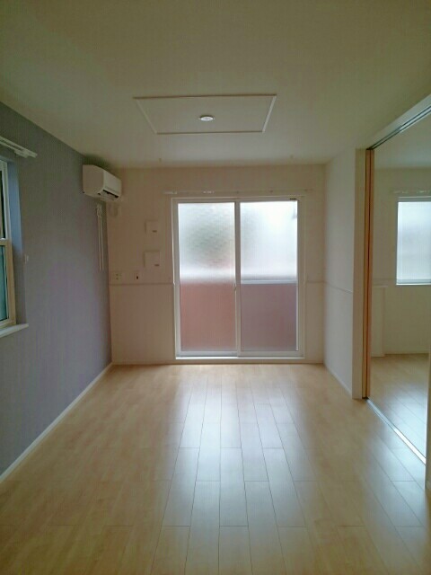 ルミエール藤阪 リビング