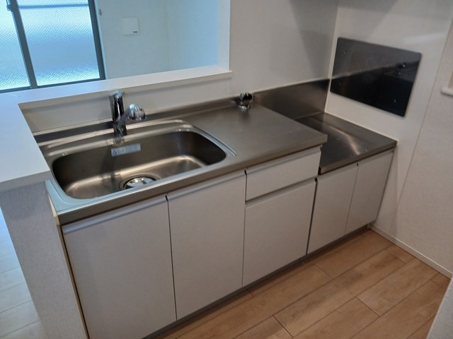 エテルネル　プリュネ キッチン