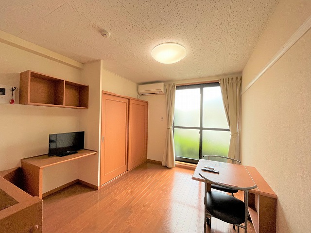 レオパレスネクステージ樽井 リビング