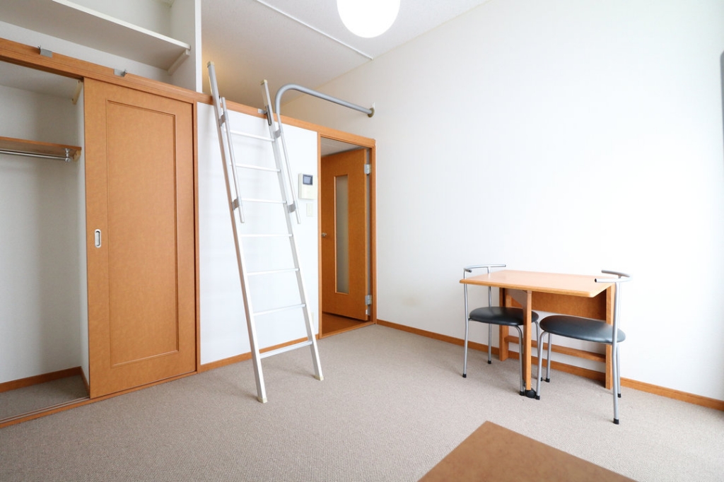 レオパレス清瀧Ｂ ベッドルーム