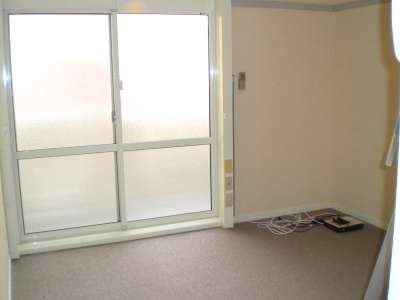 レオパレスアカツキ リビング