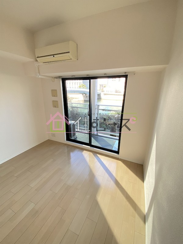 サムティ土佐堀Ribera ベッドルーム