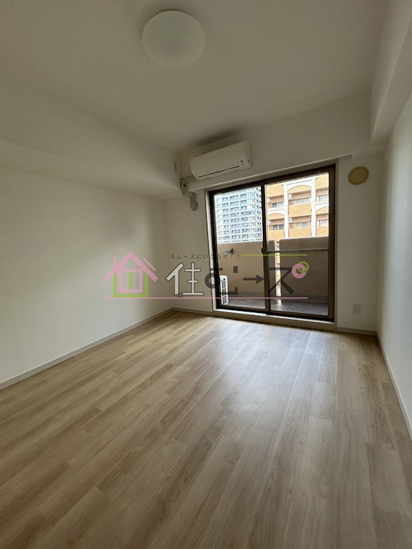 ジュネーゼグラン心斎橋東 ベッドルーム