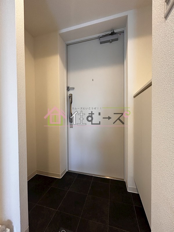 エグゼ難波WESTリバー 玄関