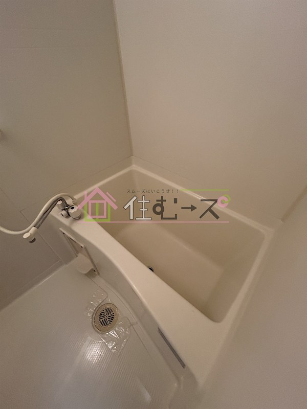 ロイヤルメゾン北浜 風呂画像