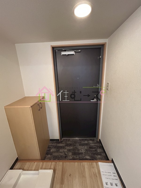 ロイヤルメゾン北浜 玄関