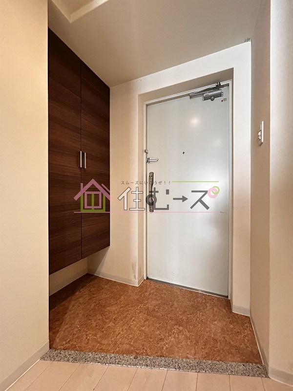 Luxe難波西Ⅰ 玄関