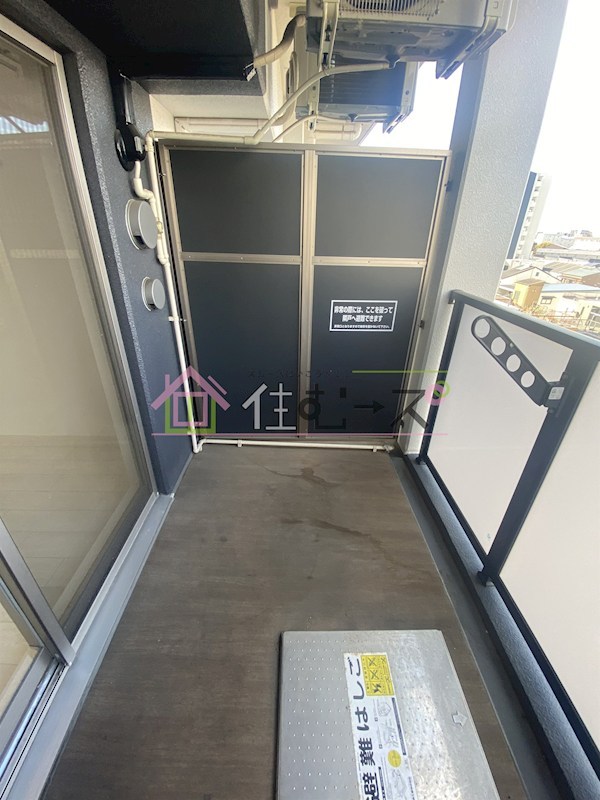 エステムコート大阪WESTⅡ ベランダ