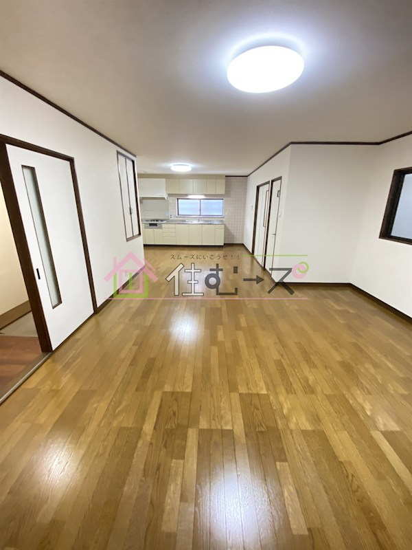 九条南4丁目T住宅 リビング