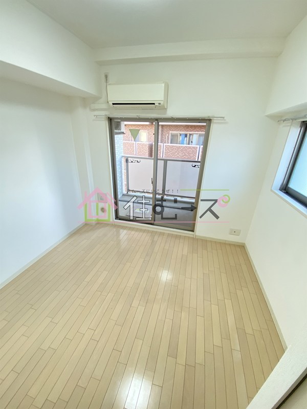 クリスタルグランツ大阪センターSt ベッドルーム