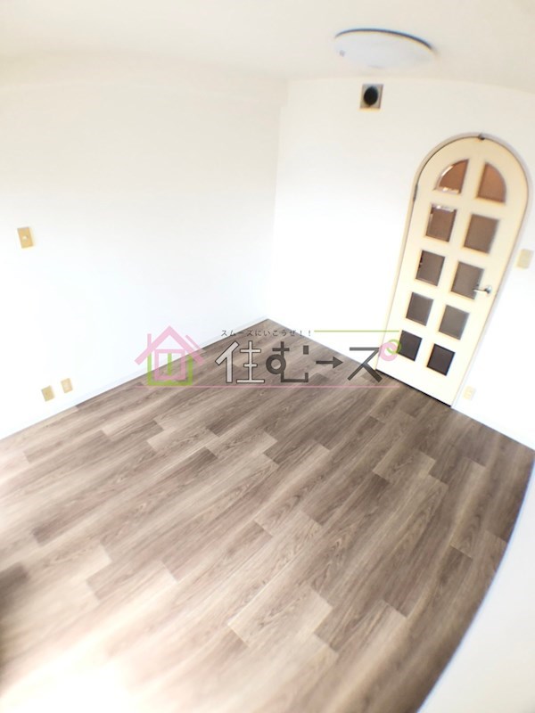 エイチツーオー市岡 リビング