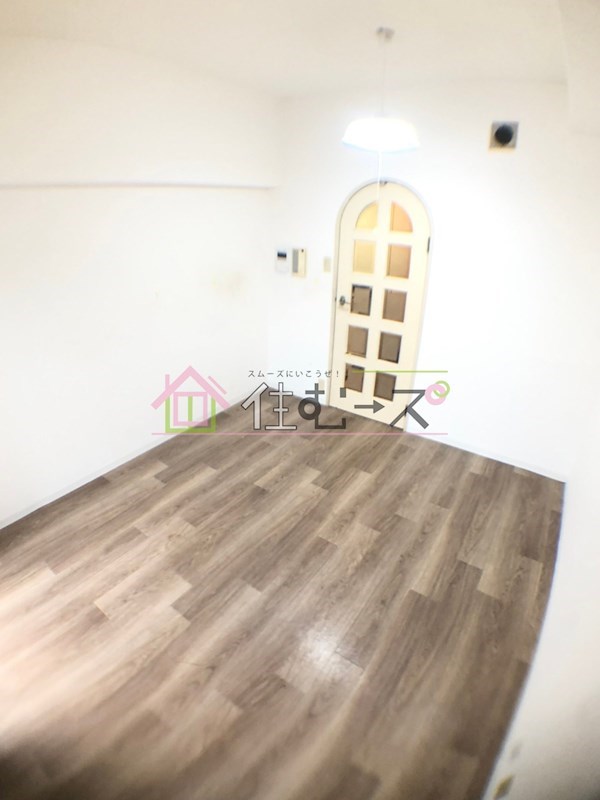 エイチツーオー市岡 リビング