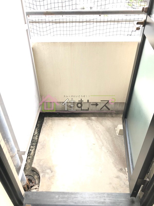 エイチツーオー市岡 ベランダ