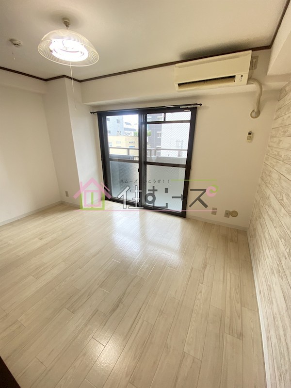 日生ロイヤルマンション十三 ベッドルーム