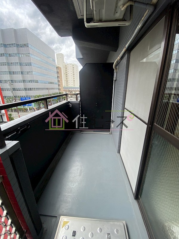 日生ロイヤルマンション十三 ベランダ