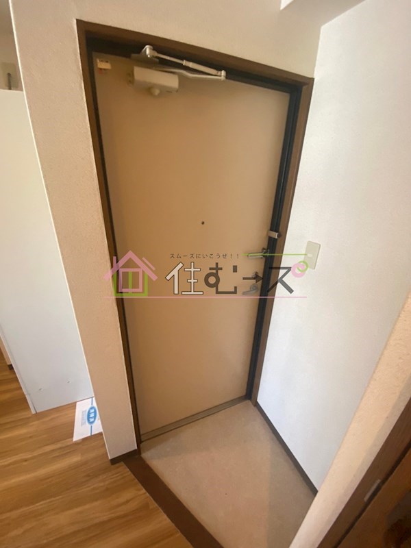 クレセール阿波座 玄関