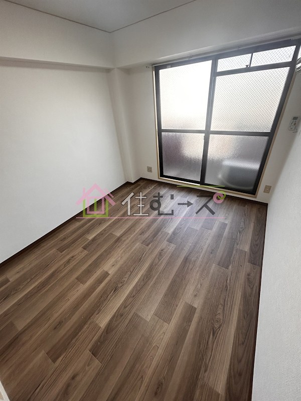 ルネッサンスファミール ベッドルーム