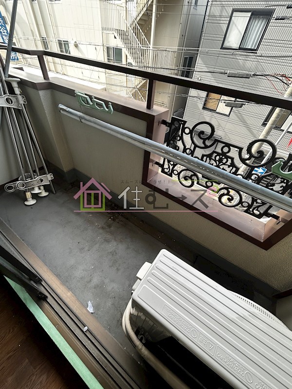 ルネッサンス32番館 ベランダ