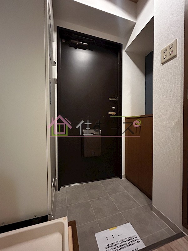 オレンジコート西心斎橋 玄関