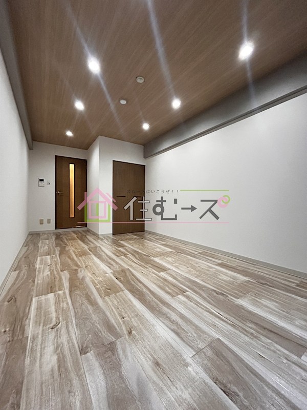 オレンジコート西心斎橋 リビング