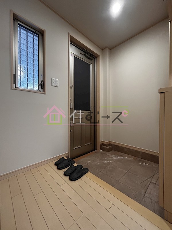 東中浜6丁目2-2貸家 玄関