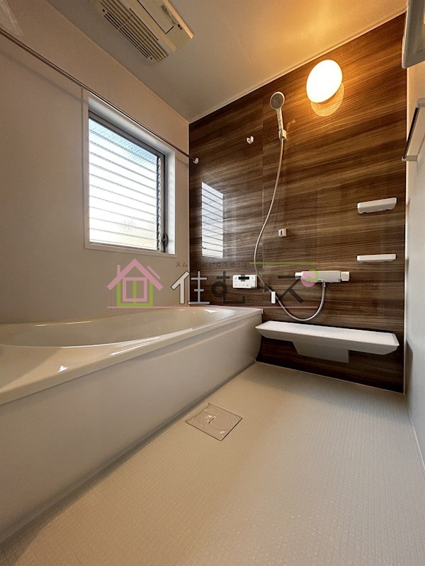 東中浜6丁目2-2貸家 風呂画像