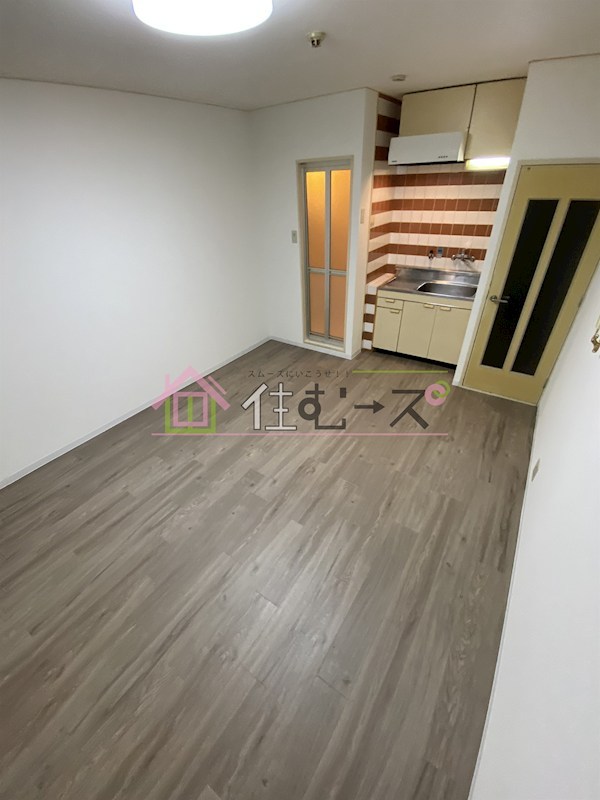 NYK針中野 リビング