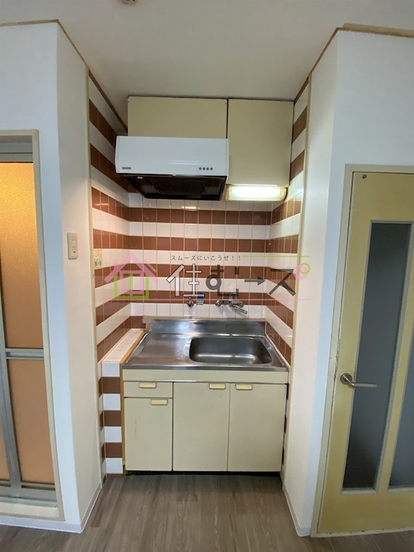 NYK針中野 キッチン