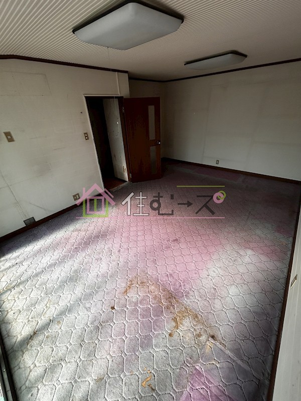 城東区東中浜2丁目 リビング