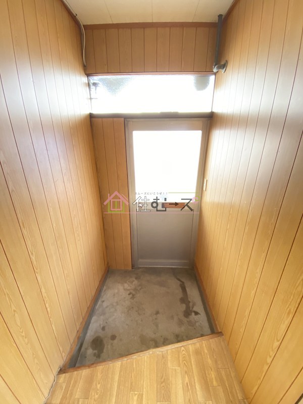 湯里田中コーポ 玄関